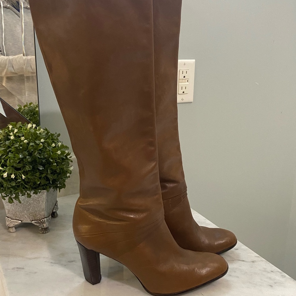 Diane Von Furstenberg tall Brown Boots